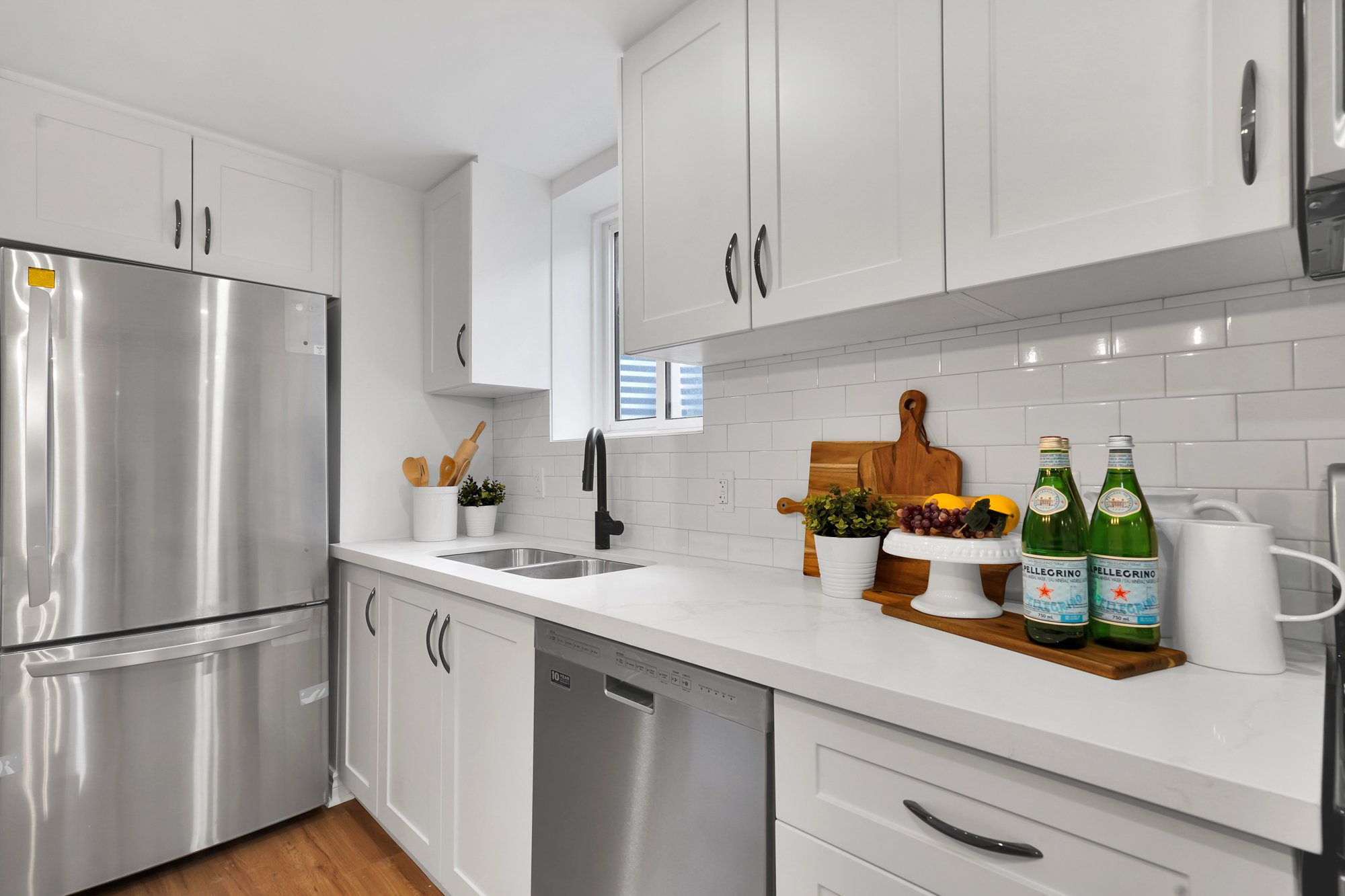 13 Quaintance Ave-18