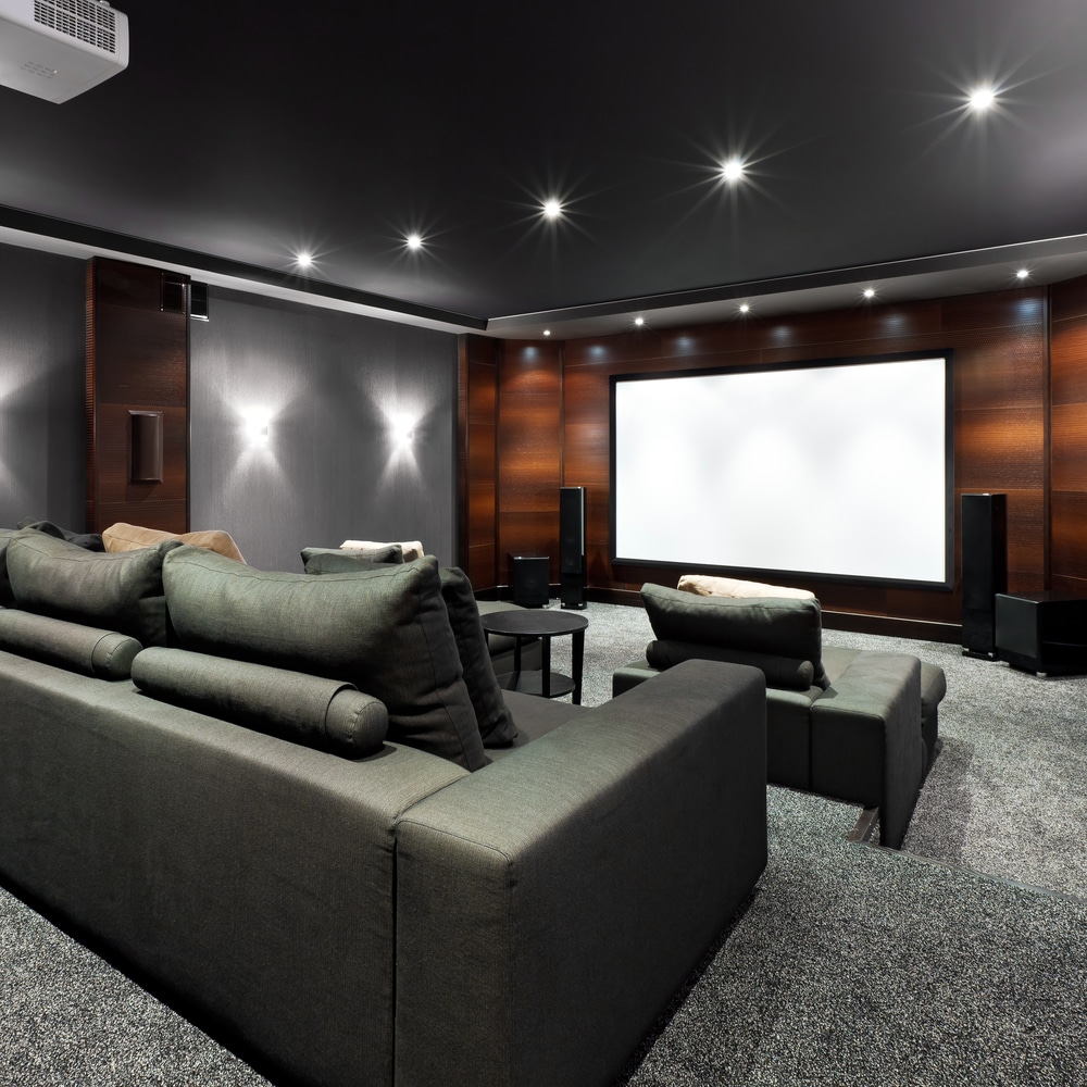 creating-the-perfect-basement-home-theatre