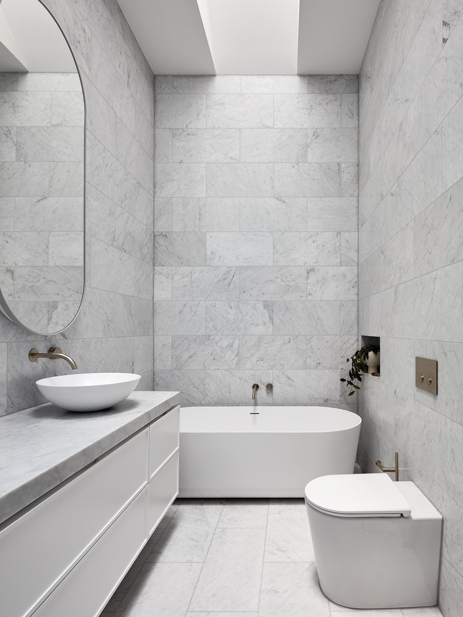 small+bathroom+sink